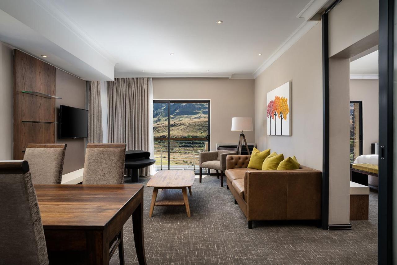Premier Resort Sani Pass Himeville Eksteriør bilde